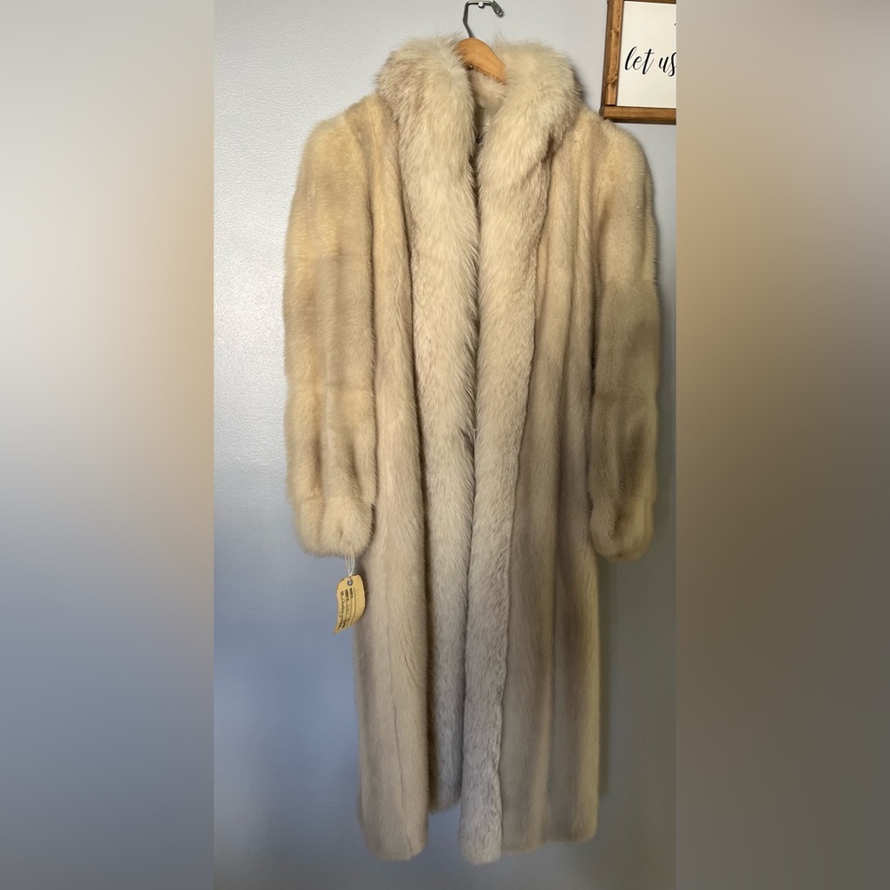 Vintage Fur coat. (Mink)